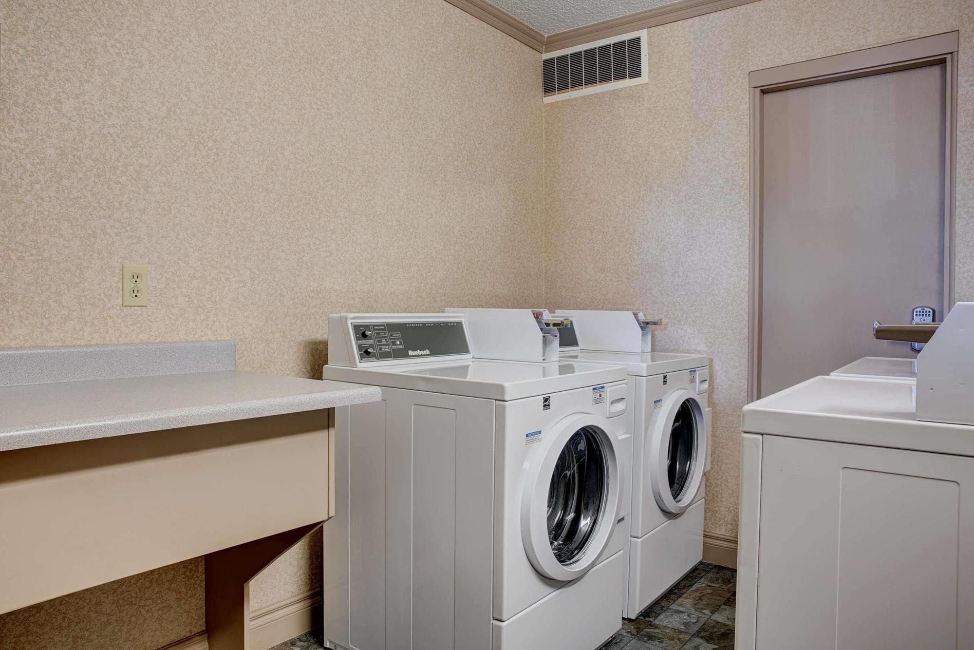Best Western Plus City Centre Inn Edmonton Zewnętrze zdjęcie